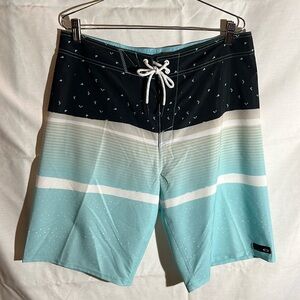 NWT Oakley Boardshorts